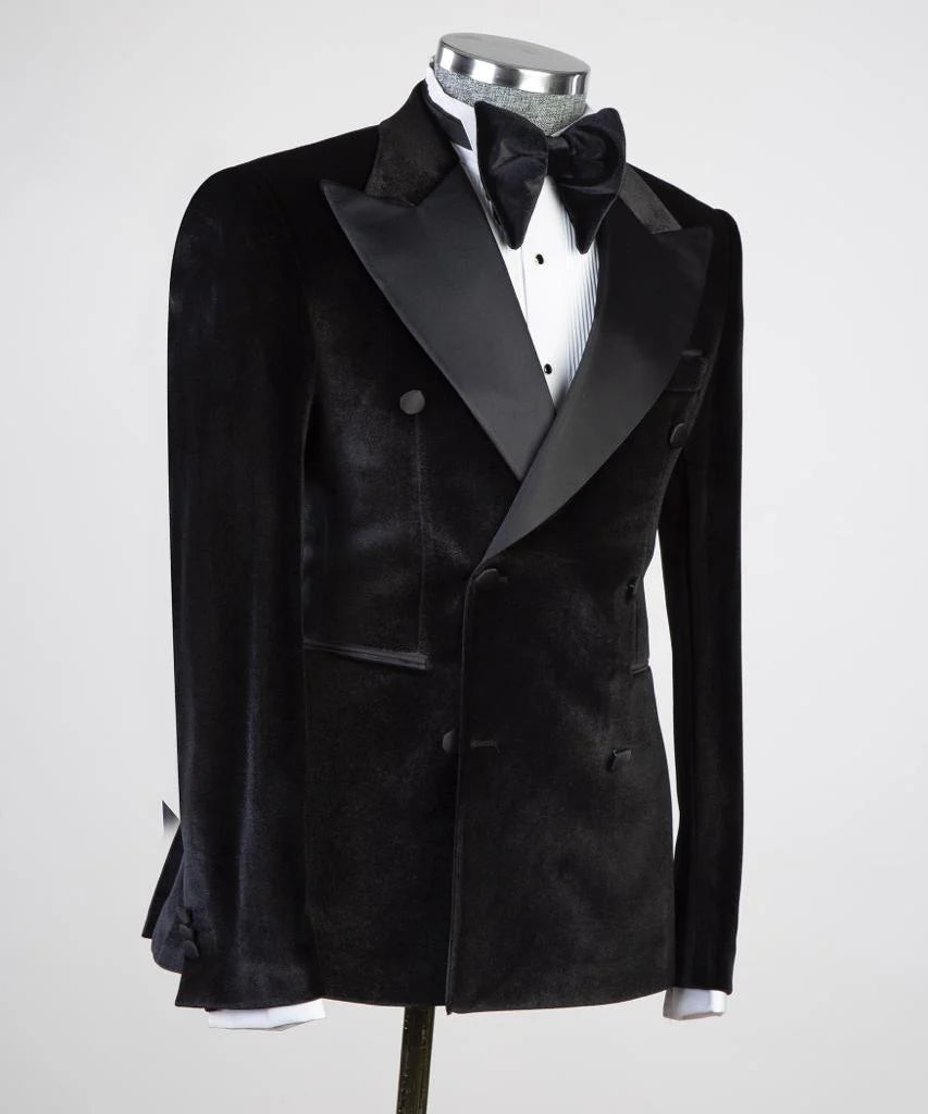 Designer Black Peaked Lapel Double Breasted Bespoke Prom Suits for Men