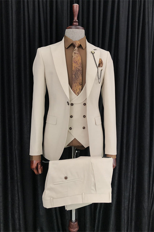 Chic Peaked Lapel Three Pieces Prom Suit Wedding Groom Suits
