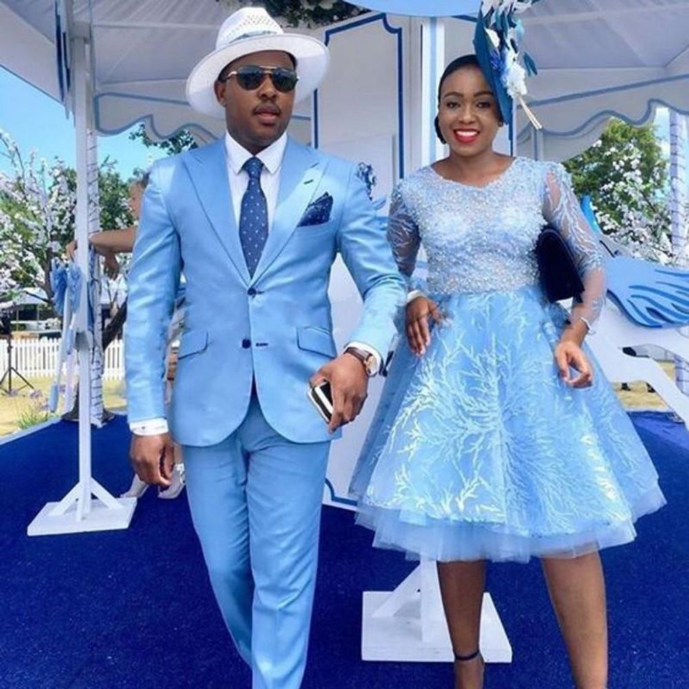 Classy Blue Peaked Lapel 2-Piece Men Prom Suits