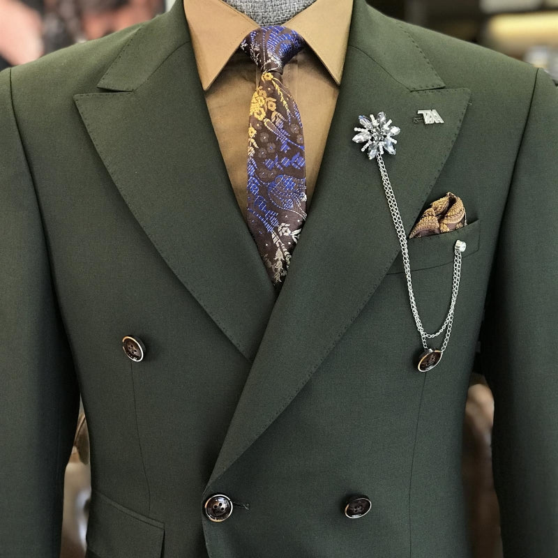 Dark Green Peaked Lapel Double Breasted Prom Suits Two Piece