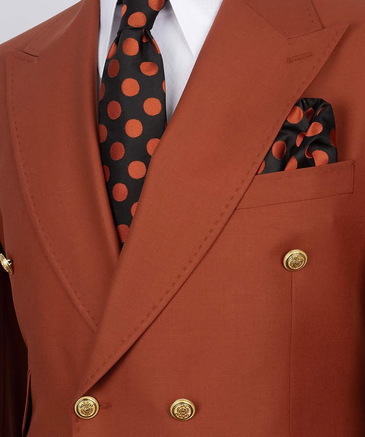 Latest Peak Lapel Red Brown Double Breasted Suit for Prom