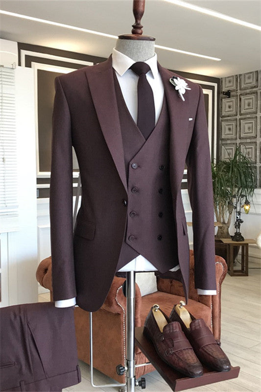 Glamorous Burgundy Three Pieces Prom Suits with Peaked Lapel Slim Fit