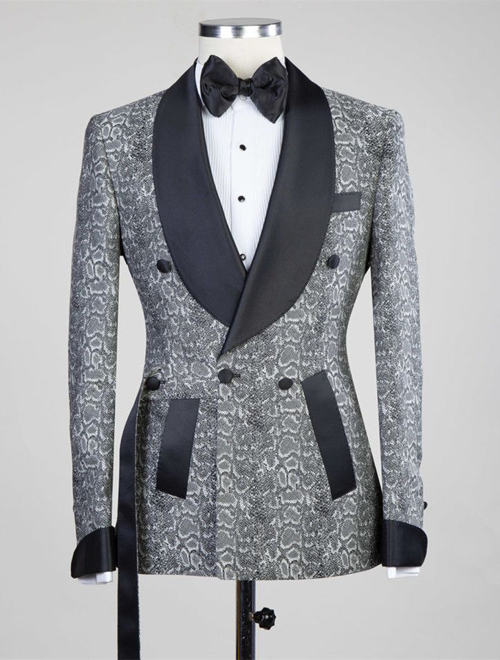 Gray Double Breasted Jacquard Wedding Suits with Black Lapel for Groom