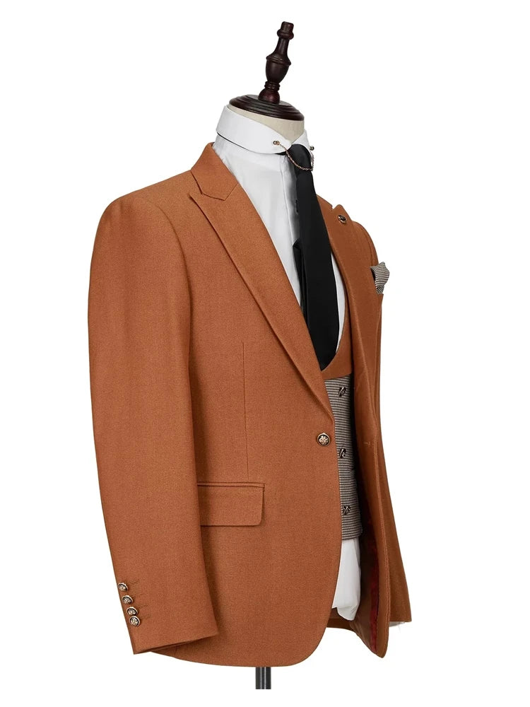 Brwon Peaked Lapel 3-piece Fashion Men Suits