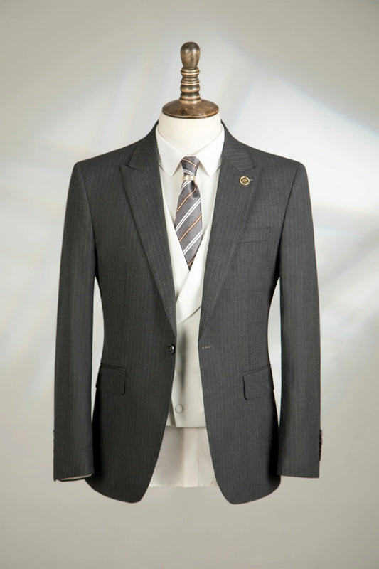 Grey Striped Peaked Lapel Men Suits Two Piece Slim Fit Prom Outfits