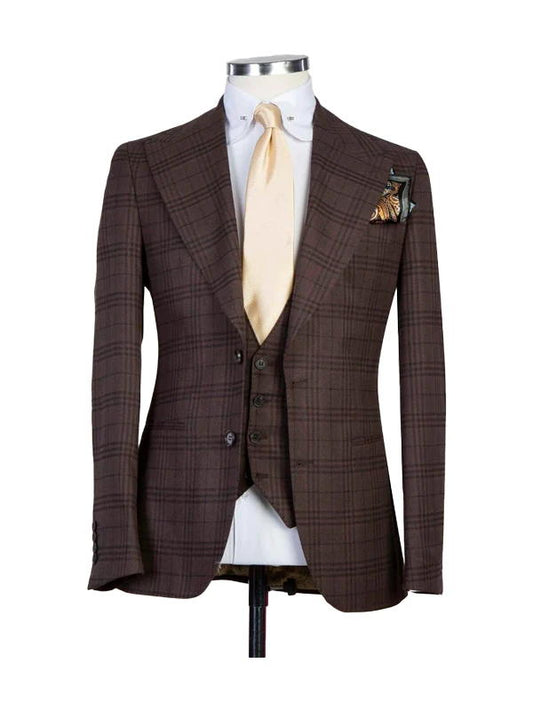 Brown Plaid Peak Lapel Single Breasted 3 Pieces Suits