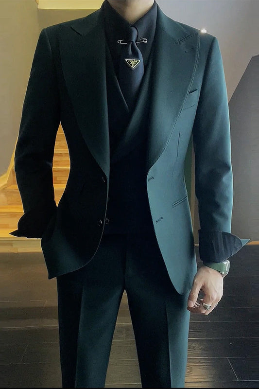 Green Peak Lapel 3-piece Suit for Prom