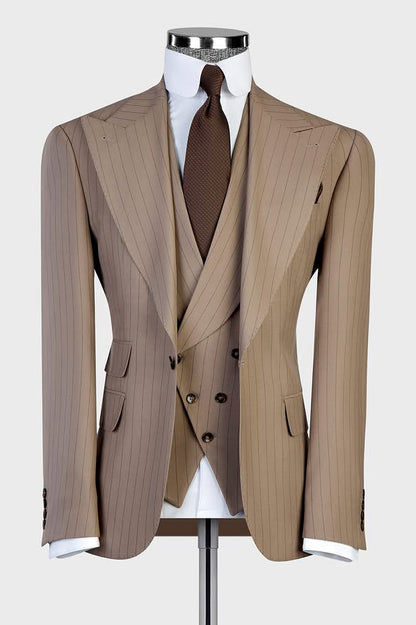3 Piece Single Breasted Peaked Lapel  Khaki Outfits