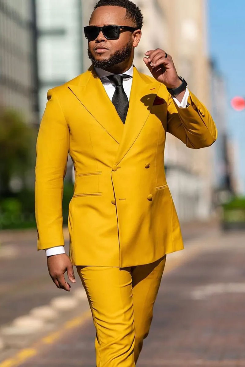 Double-breasted Peak Lapel Classic Men's Suit