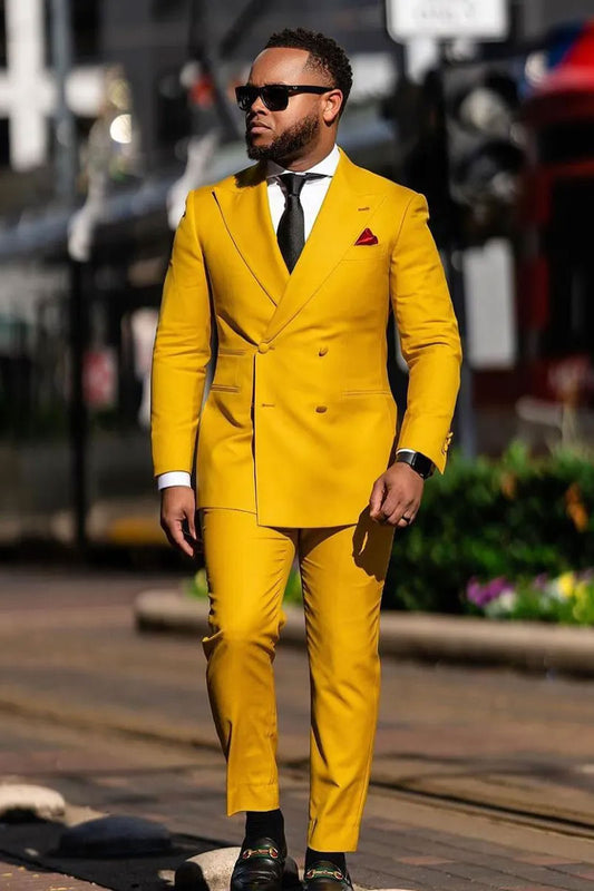 Double-breasted Peak Lapel Classic Men's Suit
