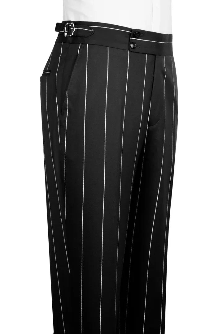 Bold Striped Double-breasted 2-piece Suit
