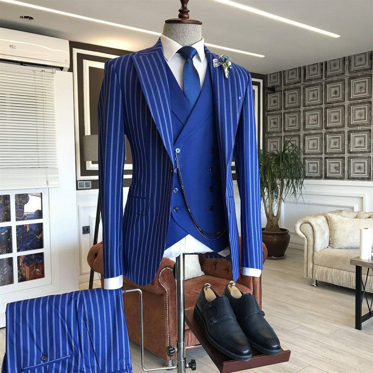 Blue Striped 3-pieces Peaked Lapel Formal Men's Suit
