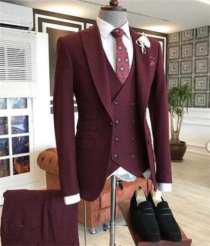 Burgundy Peaked Lapel Three Pieces Men's Suit for Prom