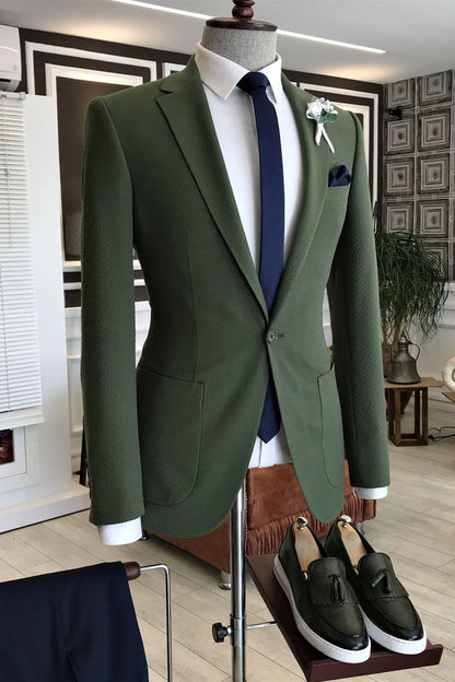 Dark Green Notched Lapel With Button Men Prom Suits