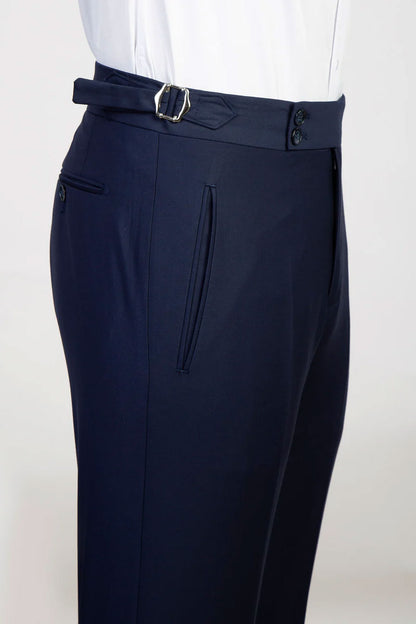 Men's Peak Label Suit in Navy