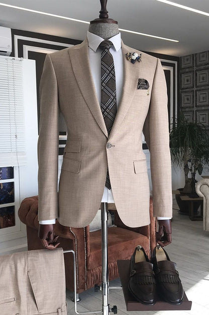 Khaki Peaked Lapel Single Breasted Slim Fit Men Suits For Prom