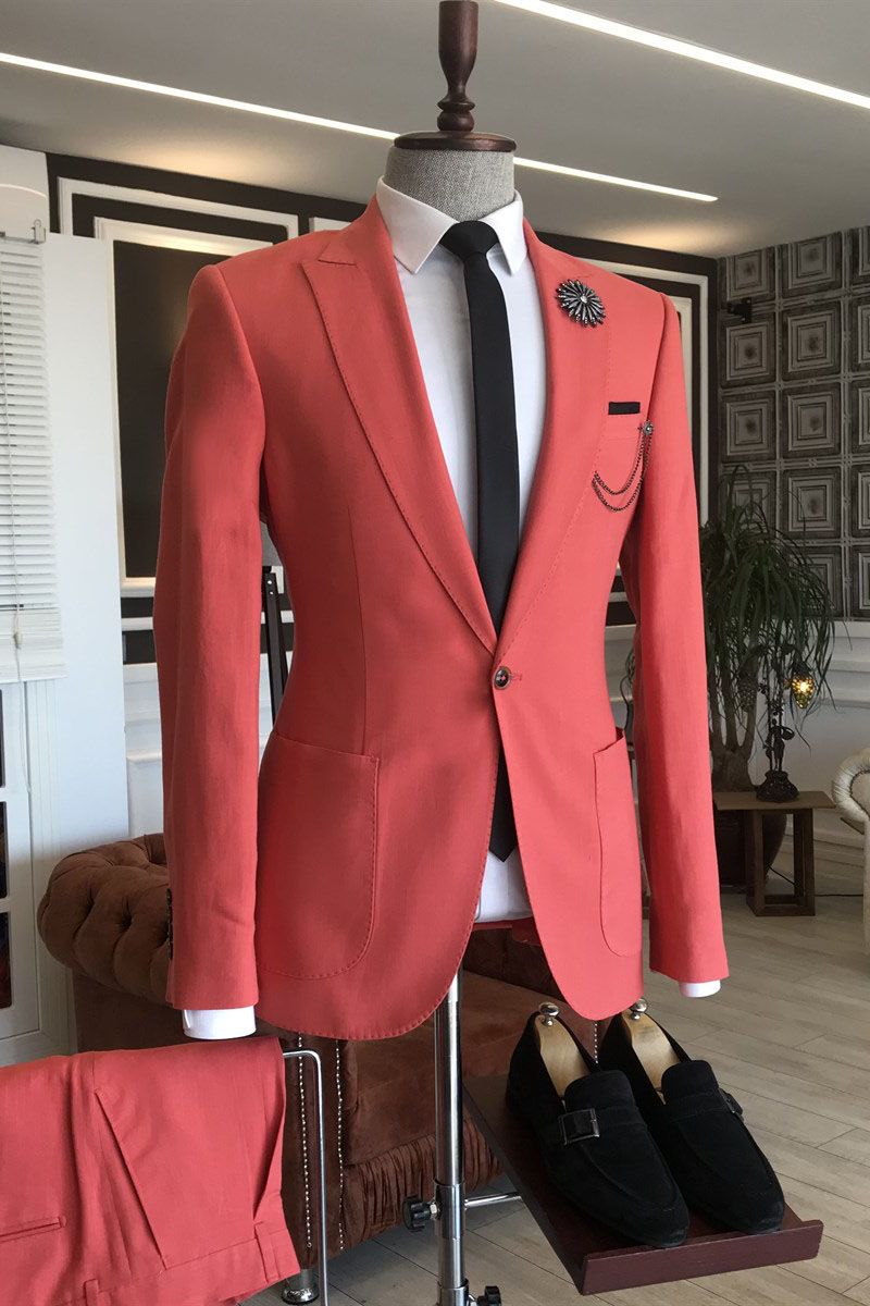 Red Peaked Lapel Slim Fit 2 Flaps Men Prom Suits